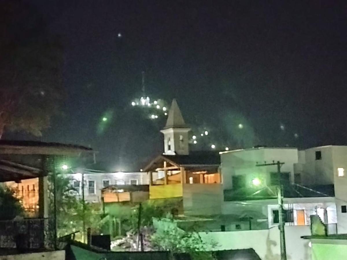 Pousada Hospedaria Santa Clara Santa Rita de Jacutinga Bagian luar foto