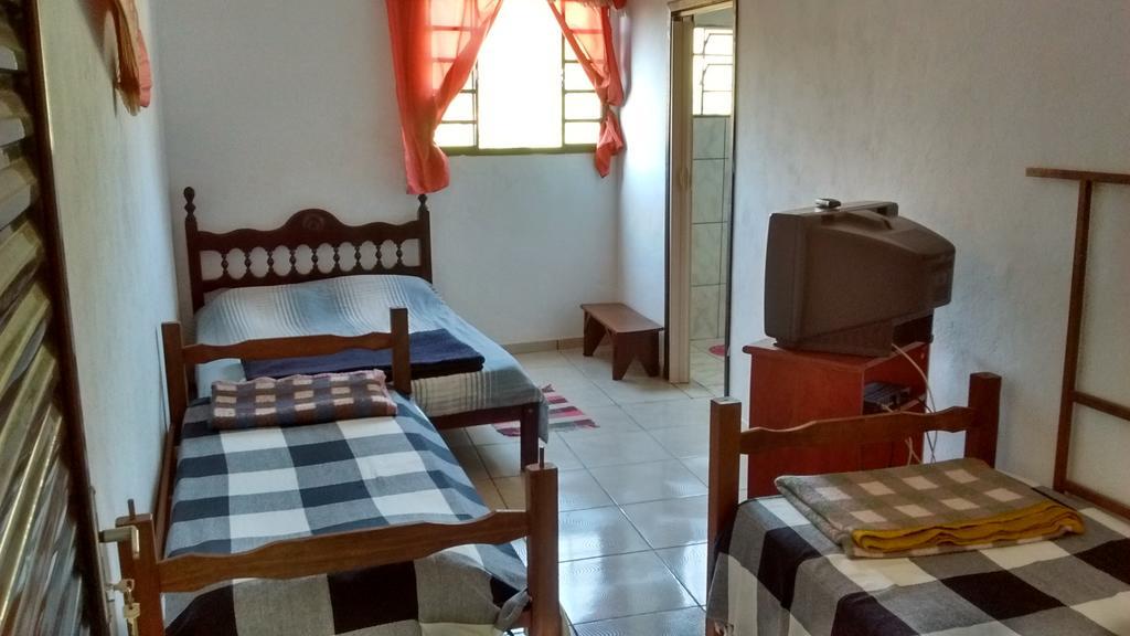 Pousada Hospedaria Santa Clara Santa Rita de Jacutinga Bagian luar foto